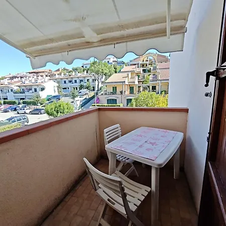 Appartamento L06 - Trilocale A 300 Mt Dal Mare *